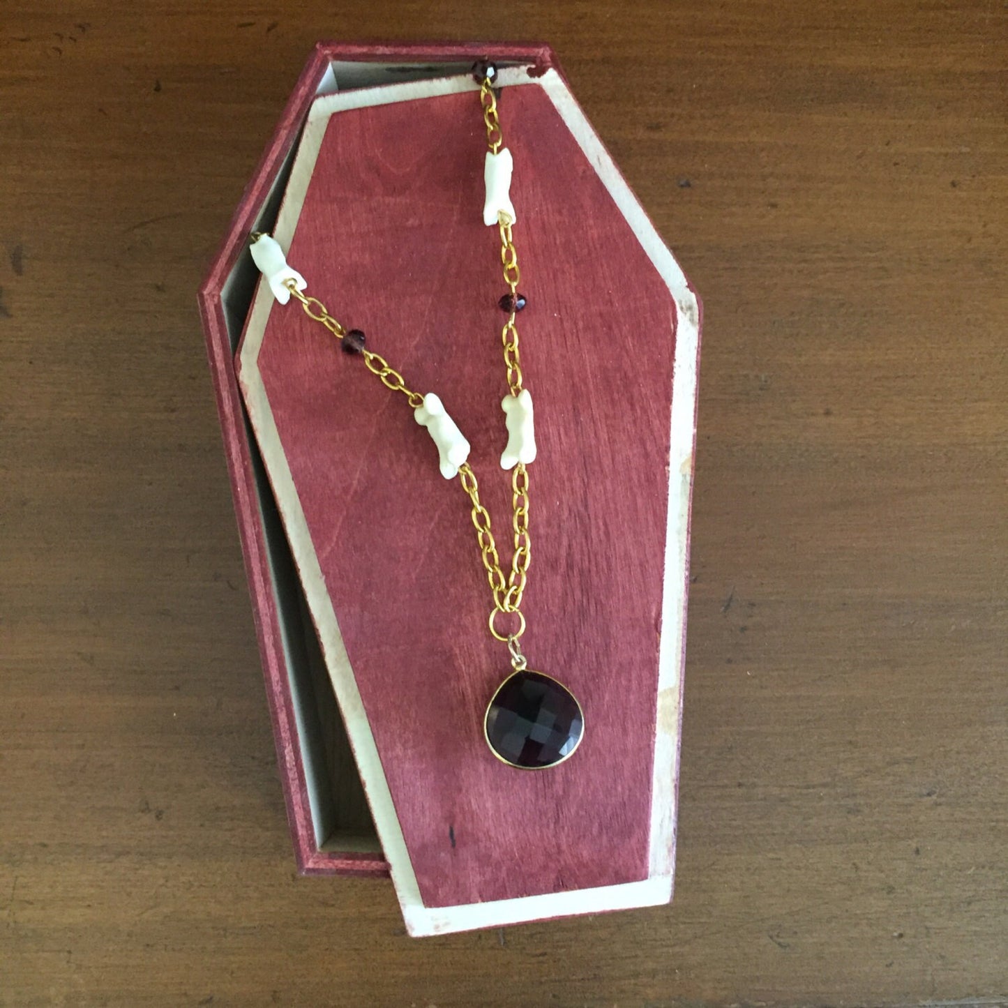 Bone and Stone Gold Chain Necklace