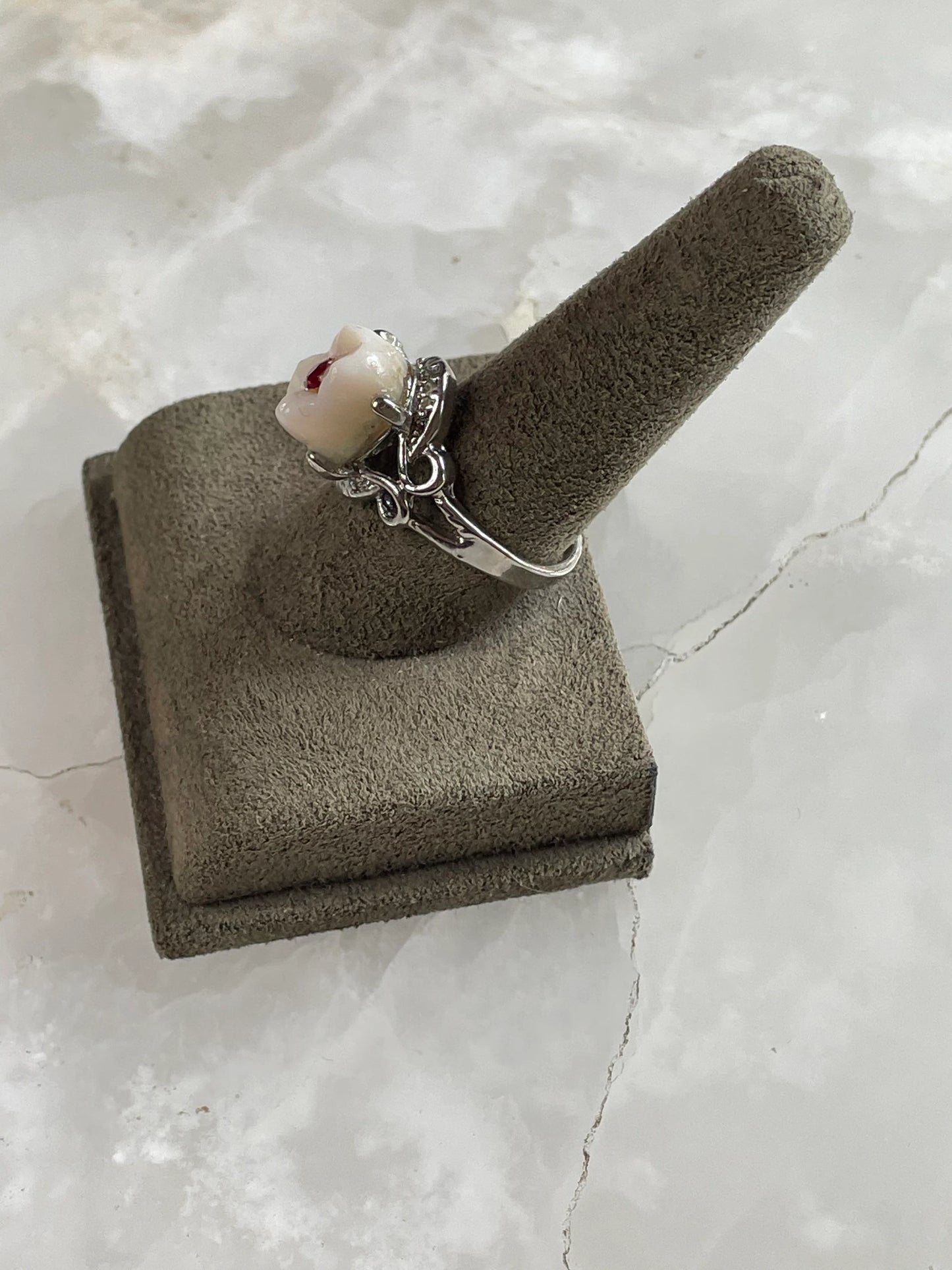 Red Cavity Molar Ring