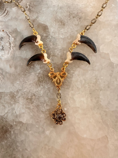 Royal Claw Necklace