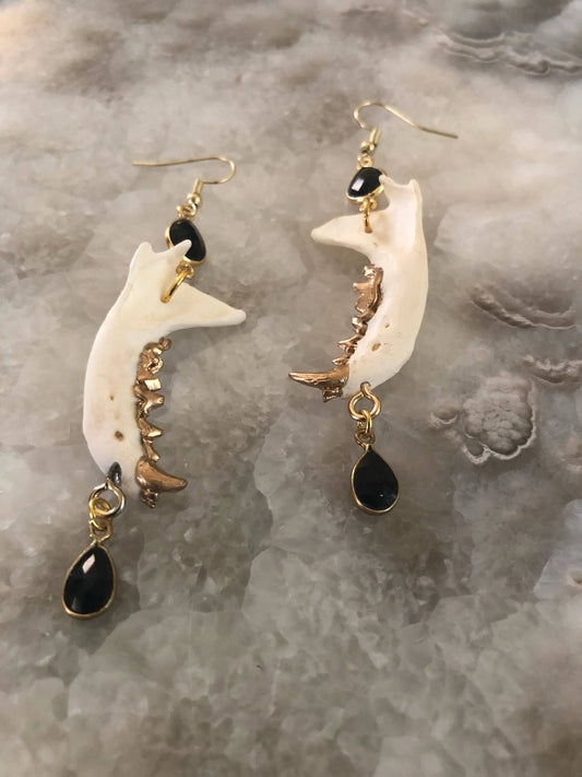 Black Teardrop Jaw Earrings
