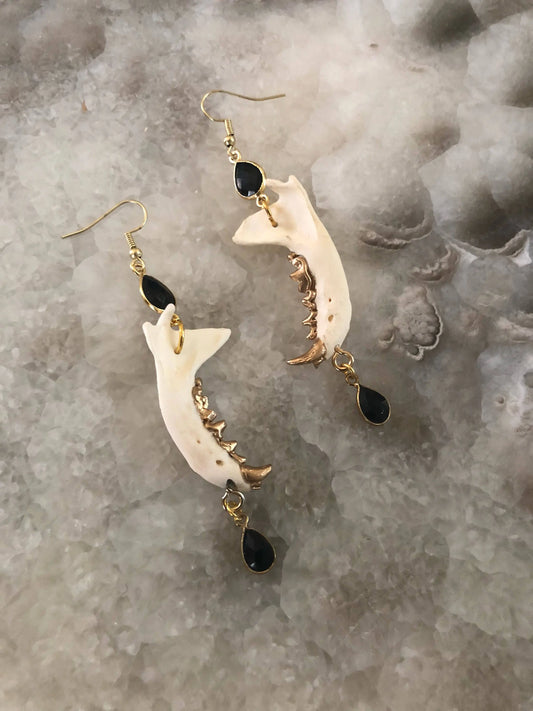 Black Teardrop Jaw Earrings