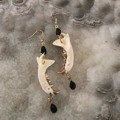 Black Teardrop Jaw Earrings