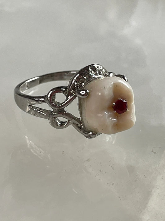 Red Cavity Molar Ring