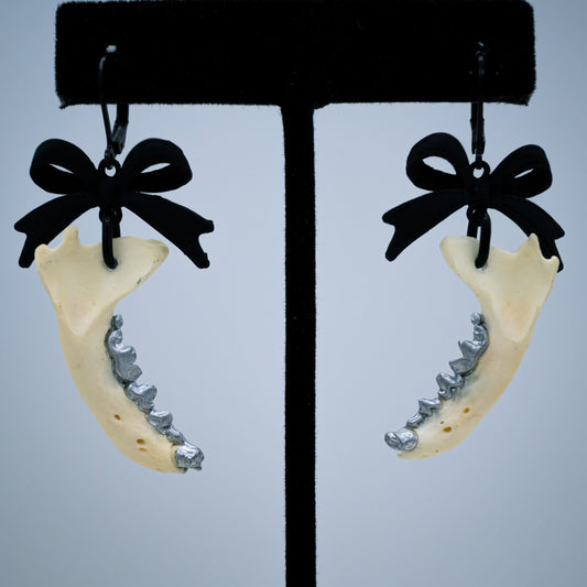 Gothic Jaw Bow Earrings