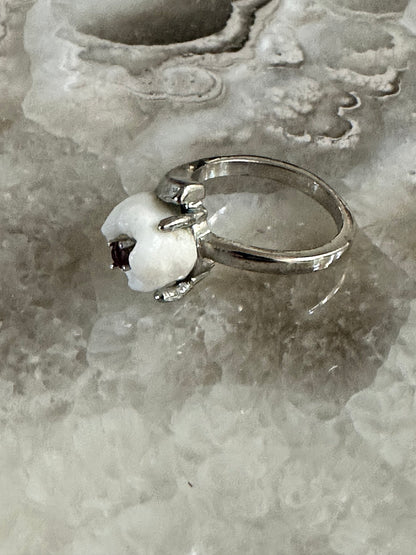 Crystal Cavity Tooth Ring