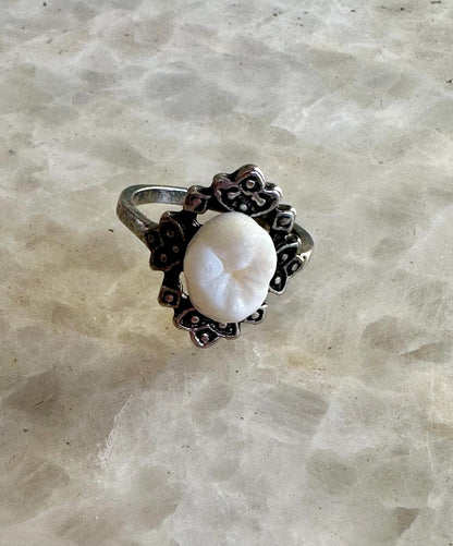 lovely molar ring